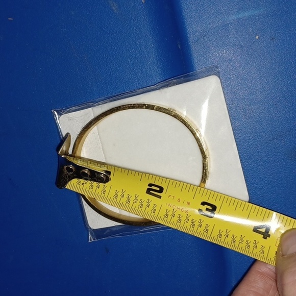 Cute Dainty Bracelets - Picture 3 of 4